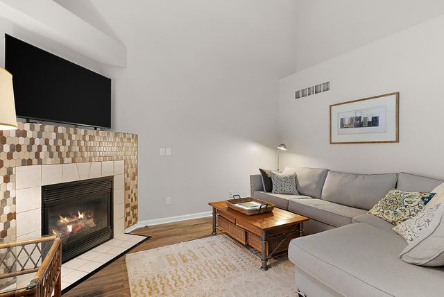 661 Abbey Mill Drive Se 41, Ada Twp, MI 49301