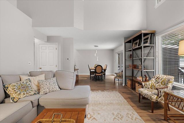 661 Abbey Mill Drive Se 41, Ada Twp, MI 49301