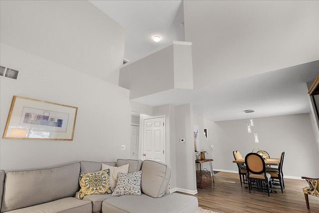 661 Abbey Mill Drive Se 41, Ada Twp, MI 49301