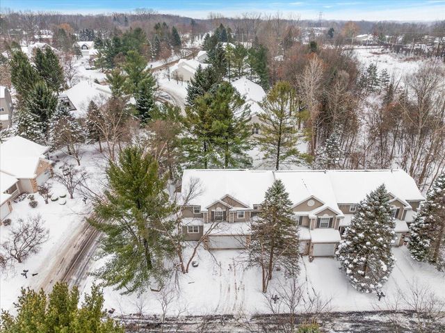 661 Abbey Mill Drive Se 41, Ada Twp, MI 49301