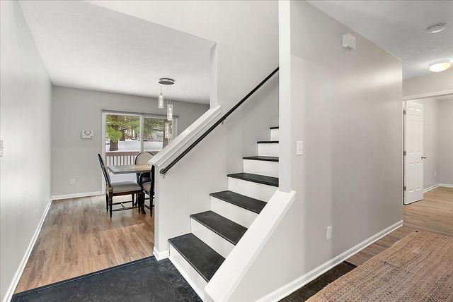 661 Abbey Mill Drive Se 41, Ada Twp, MI 49301