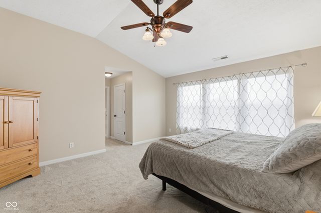 509 Plainville Drive, Westfield, IN 46074