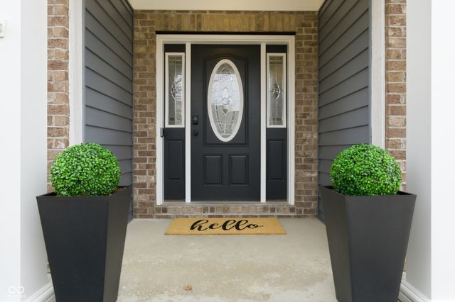 509 Plainville Drive, Westfield, IN 46074