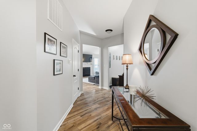 509 Plainville Drive, Westfield, IN 46074