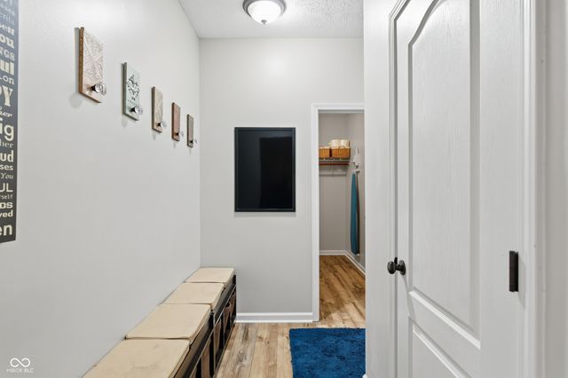 509 Plainville Drive, Westfield, IN 46074