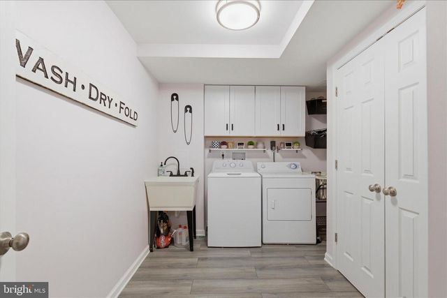 14229 OAKPOINTE DR, Laurel, MD 20707