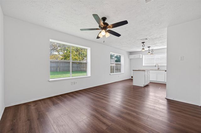 11718 Inga Lane, Houston, TX 77064