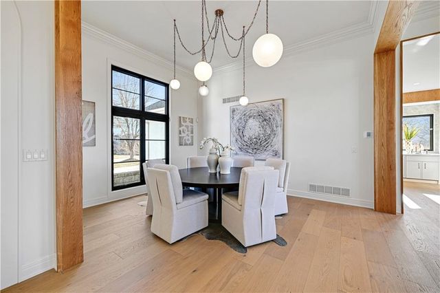 16830 Grace Drive, Loch Lloyd, MO 64012