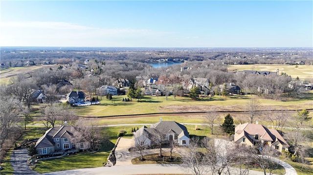 16830 Grace Drive, Loch Lloyd, MO 64012