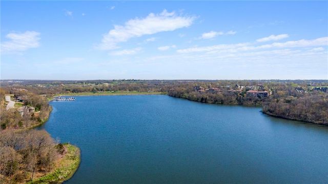 16830 Grace Drive, Loch Lloyd, MO 64012