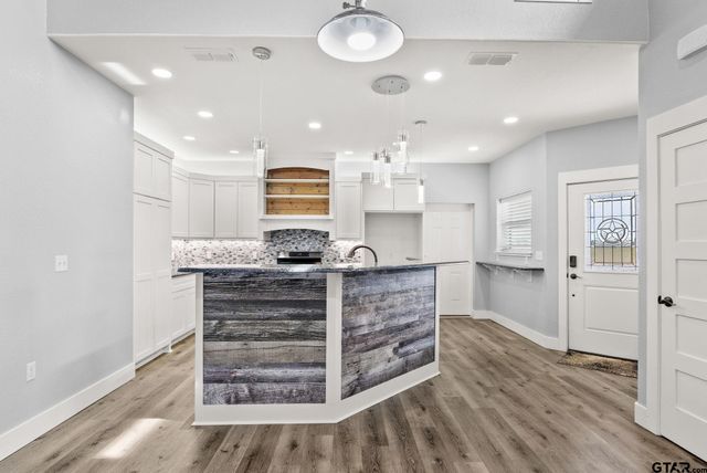 2800 CR 2330, Mineola, TX 75773