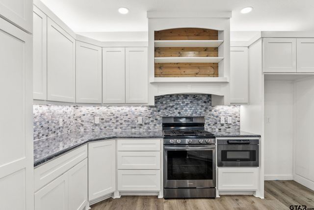 2800 CR 2330, Mineola, TX 75773