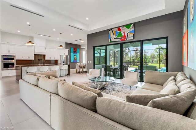 653 23rd ST SW, Naples, FL 34117