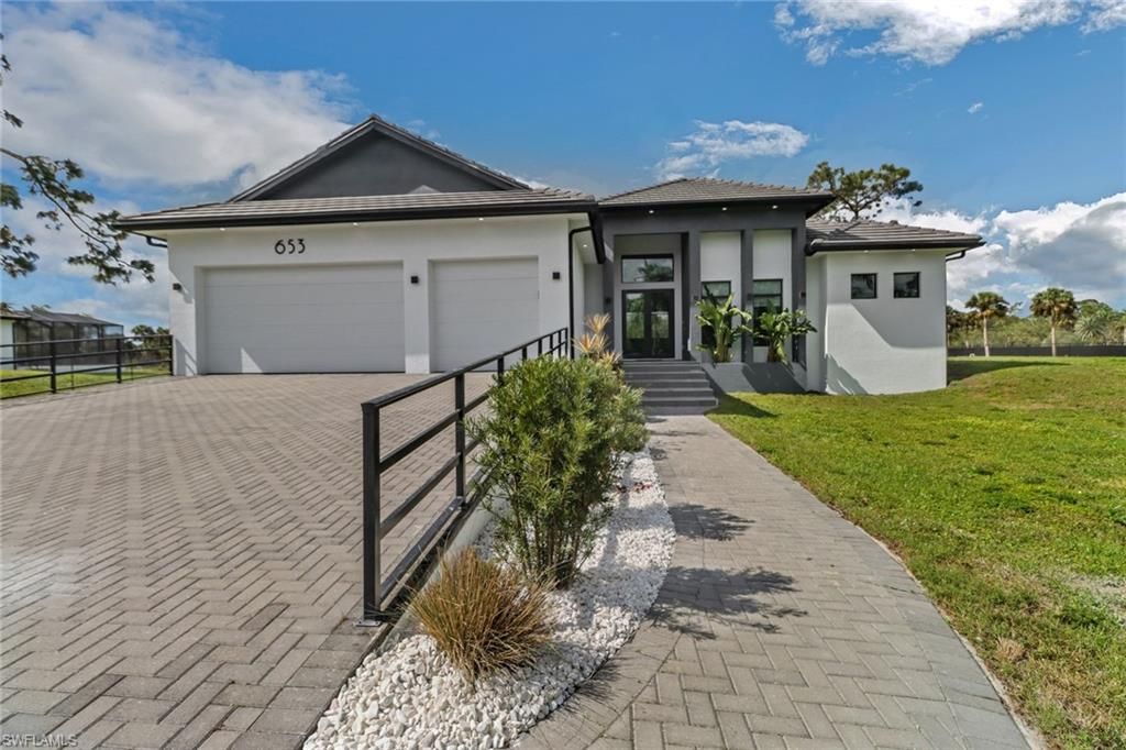 653 23rd ST SW, Naples, FL 34117