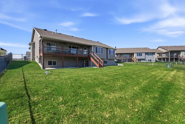 2634 S Lark Ln, Wichita, KS 67215