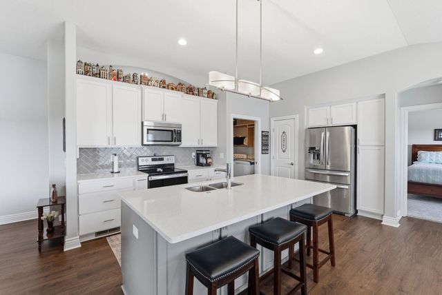 2634 S Lark Ln, Wichita, KS 67215