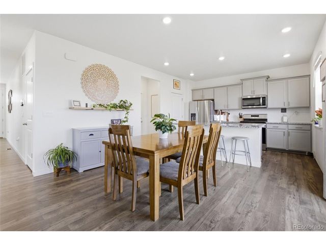 4404 Garnet Way, Longmont, CO 80504