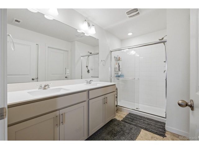 4404 Garnet Way, Longmont, CO 80504