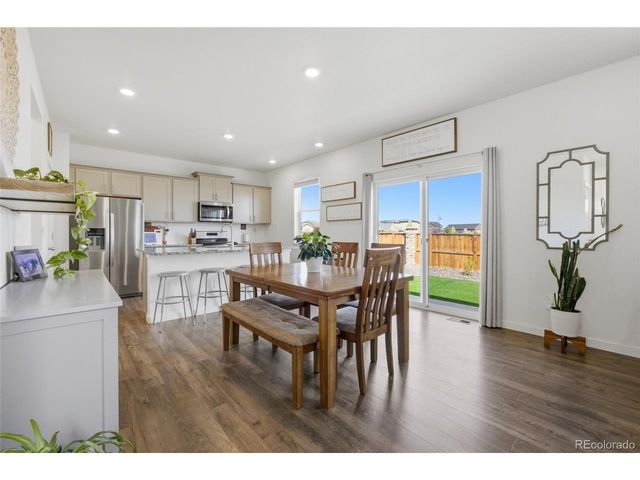 4404 Garnet Way, Longmont, CO 80504