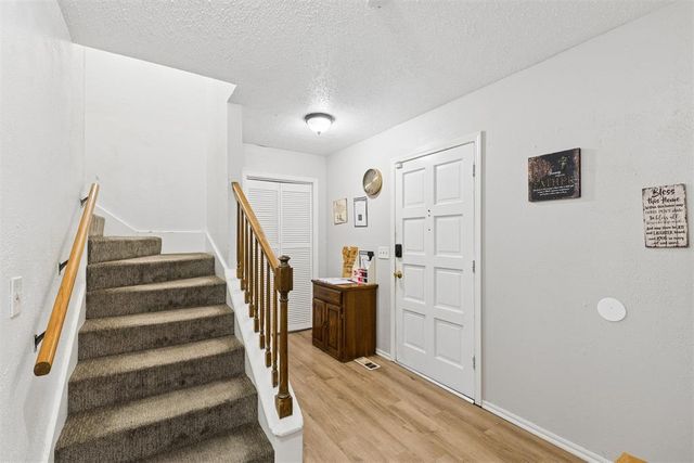 1913 N Ann Arbor Avenue, Oklahoma City, OK 73127