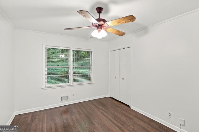 955 Vistavia Circle, Decatur, GA 30033