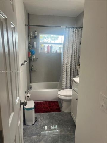 6742 SW 18th Ct, North Lauderdale, FL 33068