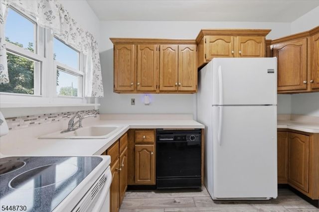 79 W Johnston St, Washington Boro, NJ 07882