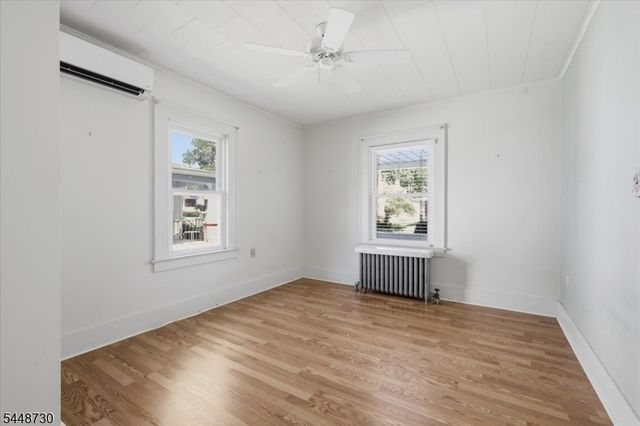 79 W Johnston St, Washington Boro, NJ 07882
