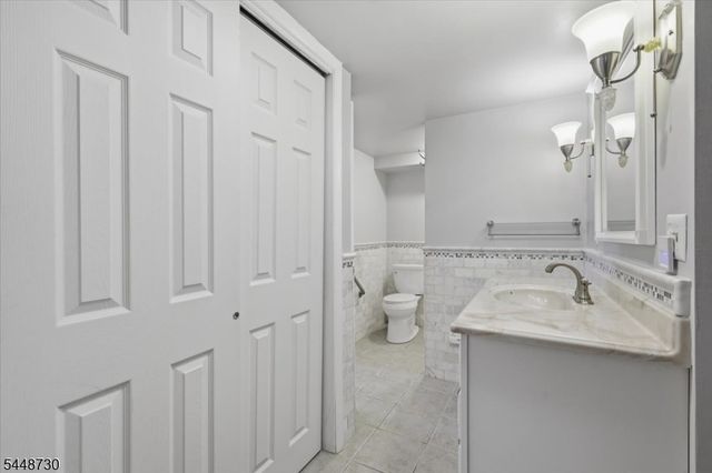 79 W Johnston St, Washington Boro, NJ 07882