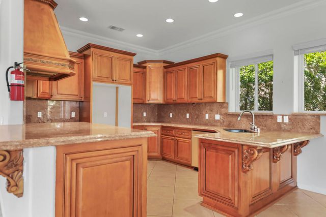 2990 N Biskra Road, Palm Springs, CA 92262