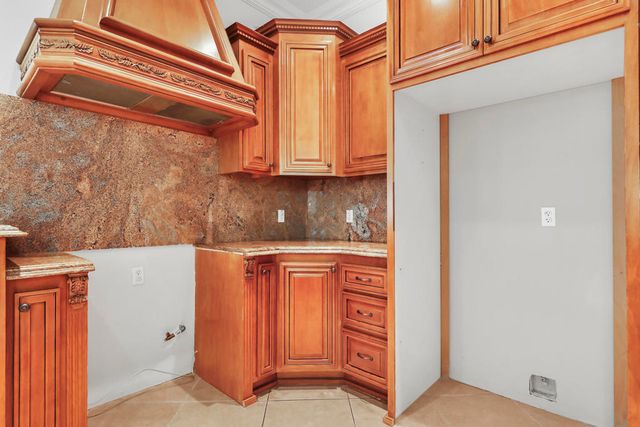 2990 N Biskra Road, Palm Springs, CA 92262