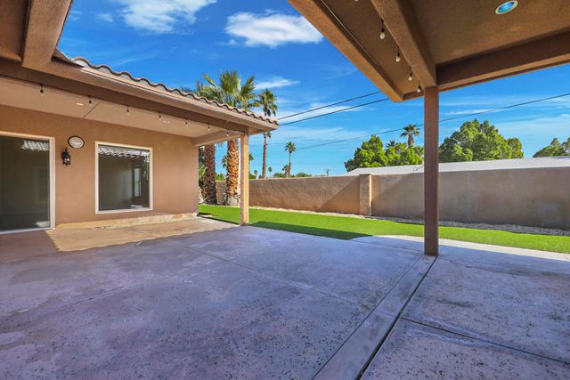 2990 N Biskra Road, Palm Springs, CA 92262