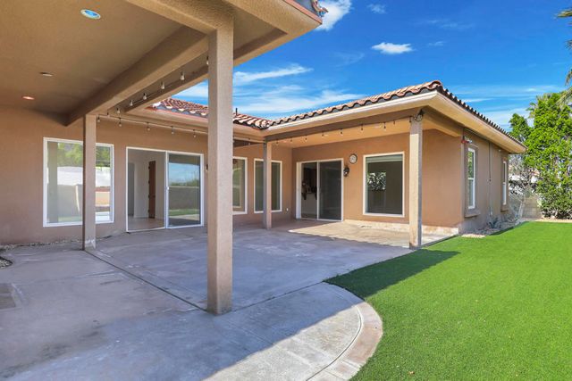 2990 N Biskra Road, Palm Springs, CA 92262