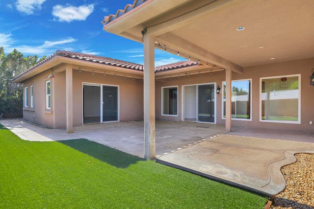 2990 N Biskra Road, Palm Springs, CA 92262