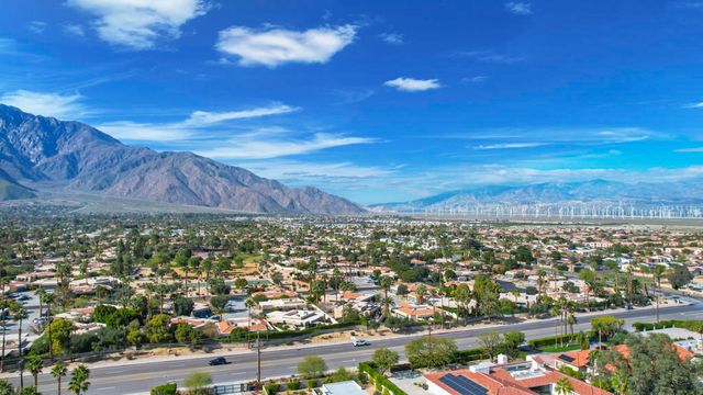 2990 N Biskra Road, Palm Springs, CA 92262