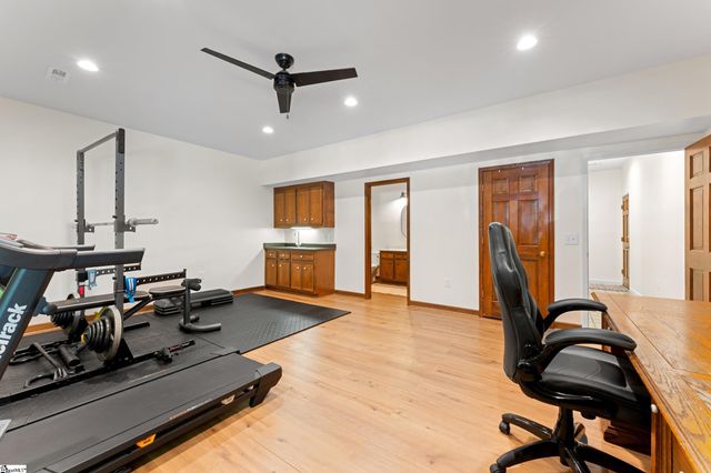 105 Gleneagles Court, Simpsonville, SC 29681