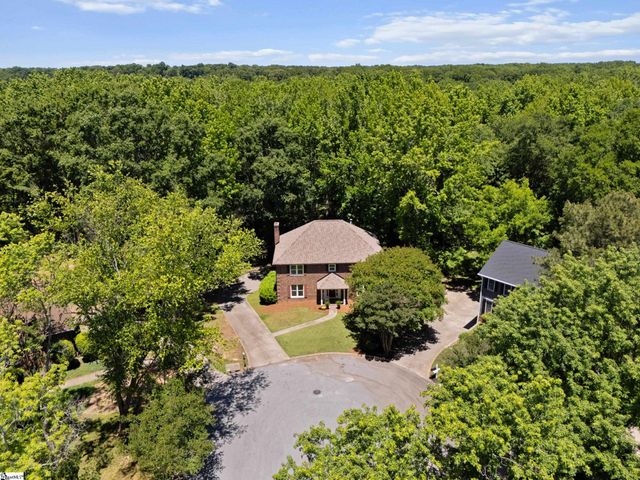105 Gleneagles Court, Simpsonville, SC 29681