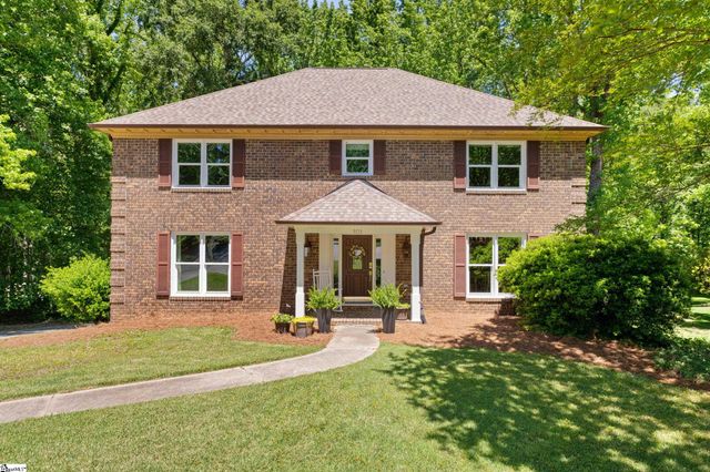 105 Gleneagles Court, Simpsonville, SC 29681