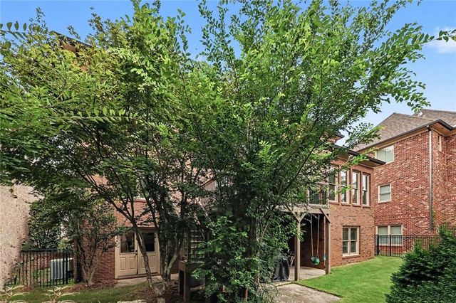 2018 Newstead Court, Snellville, GA 30078
