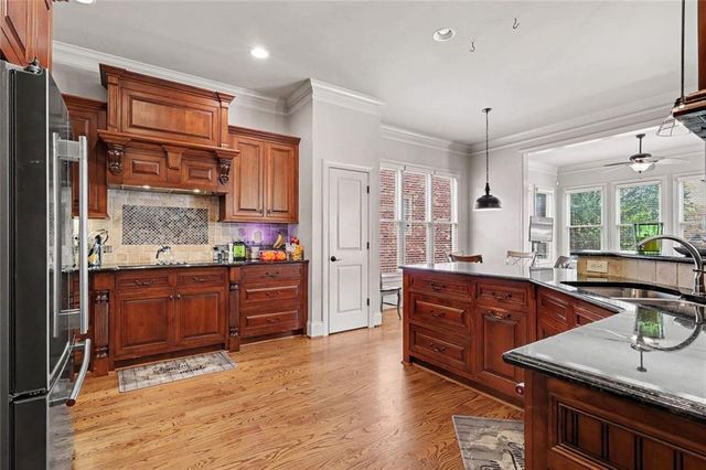 2018 Newstead Court, Snellville, GA 30078