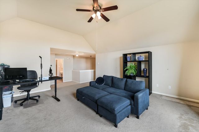 221 Abbey DR, Austin, TX 78737