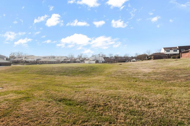 155 Heritage Trace Dr, Madison, TN 37115