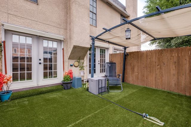 2816 Wycliff Avenue, Dallas, TX 75219