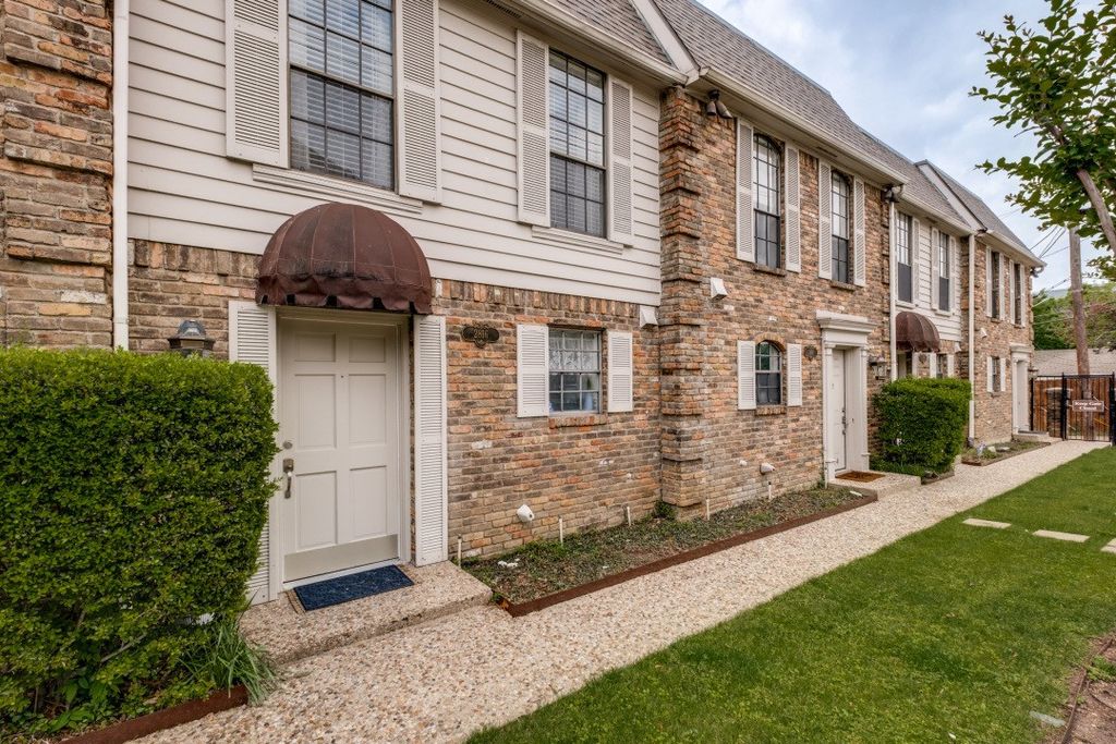 2816 Wycliff Avenue, Dallas, TX 75219