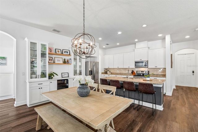 7602 S WEST SHORE BOULEVARD, Tampa, FL 33616