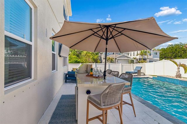 7602 S WEST SHORE BOULEVARD, Tampa, FL 33616