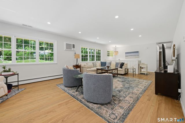3 Birchcrest Drive, Danbury, CT 06811