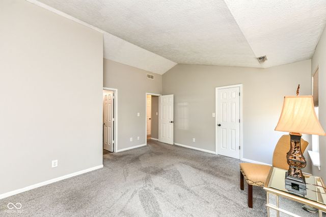 7701 Raleigh Lane, Fishers, IN 46038