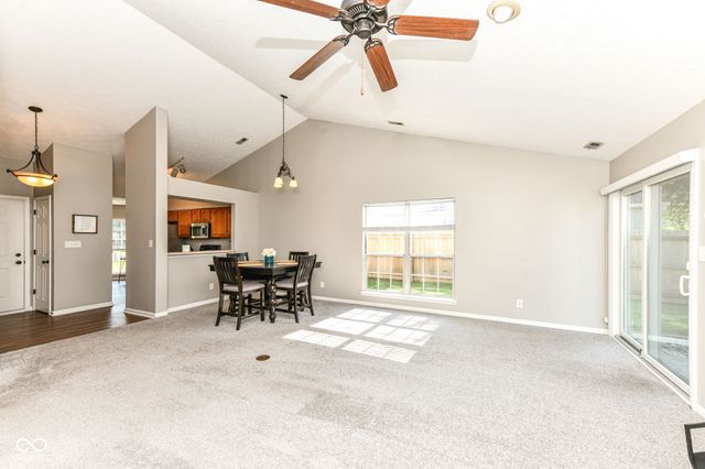 7701 Raleigh Lane, Fishers, IN 46038