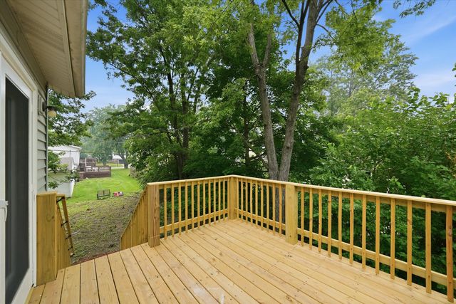 212 Kenilworth Drive, Bolingbrook, IL 60440
